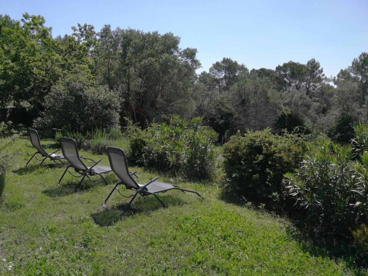 Bastide Provencale Les Muriers D'Engaspaty Seillans Esterno foto