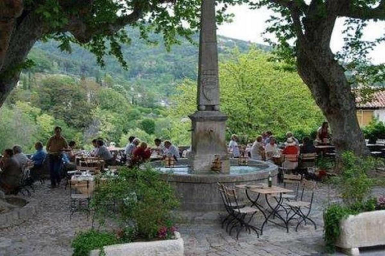 Bastide Provencale Les Muriers D'Engaspaty Seillans Esterno foto